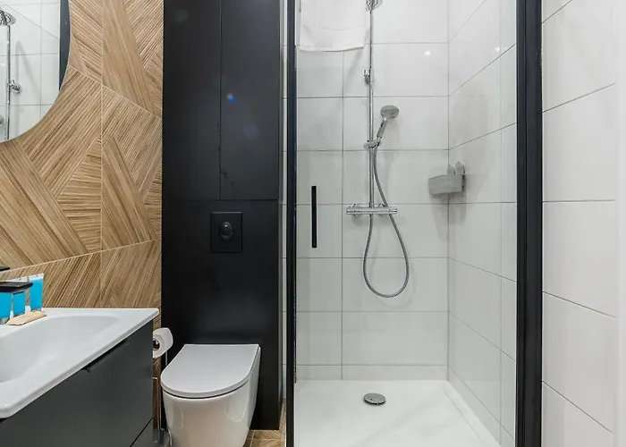 Wilson Park Serene By Bookinghost *