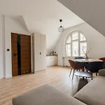 Apartment Wilson Park Serene By Bookinghost