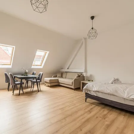 Appartement Wilson Park Serene By Bookinghost Poznań