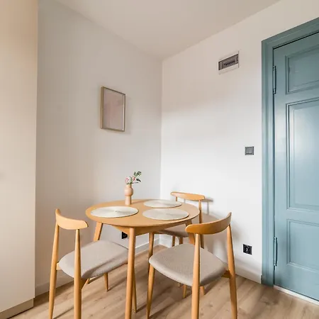 Appartement Wilson Park Serene By Bookinghost Poznań